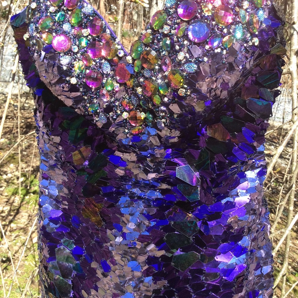 Gorgeous short formal,sequin dress